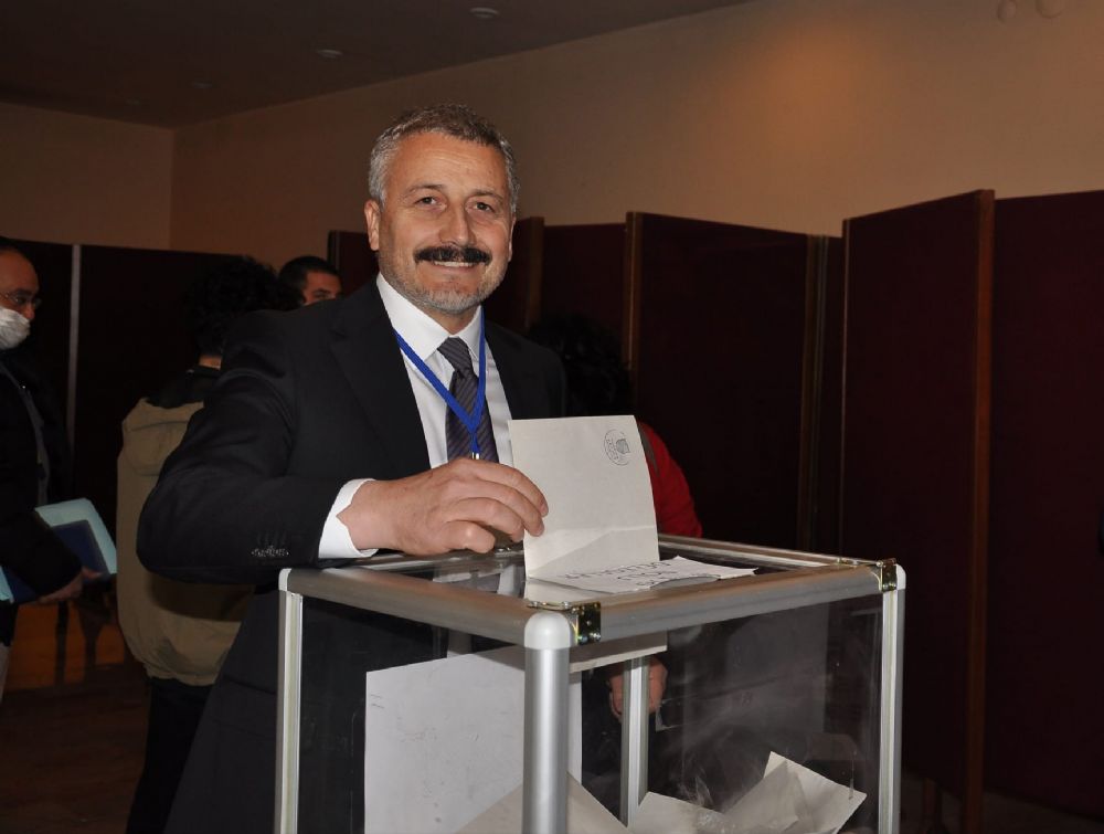 Murat Atalı yeniden başkan oldu