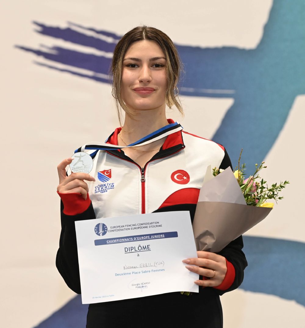 Nisanur Erbil Tallinn’de gümüş madalya kazandı