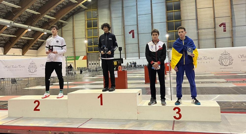 Yıldız Eskrimci Doruk Erolçevik Avusturya’da bronz madalya kazandı