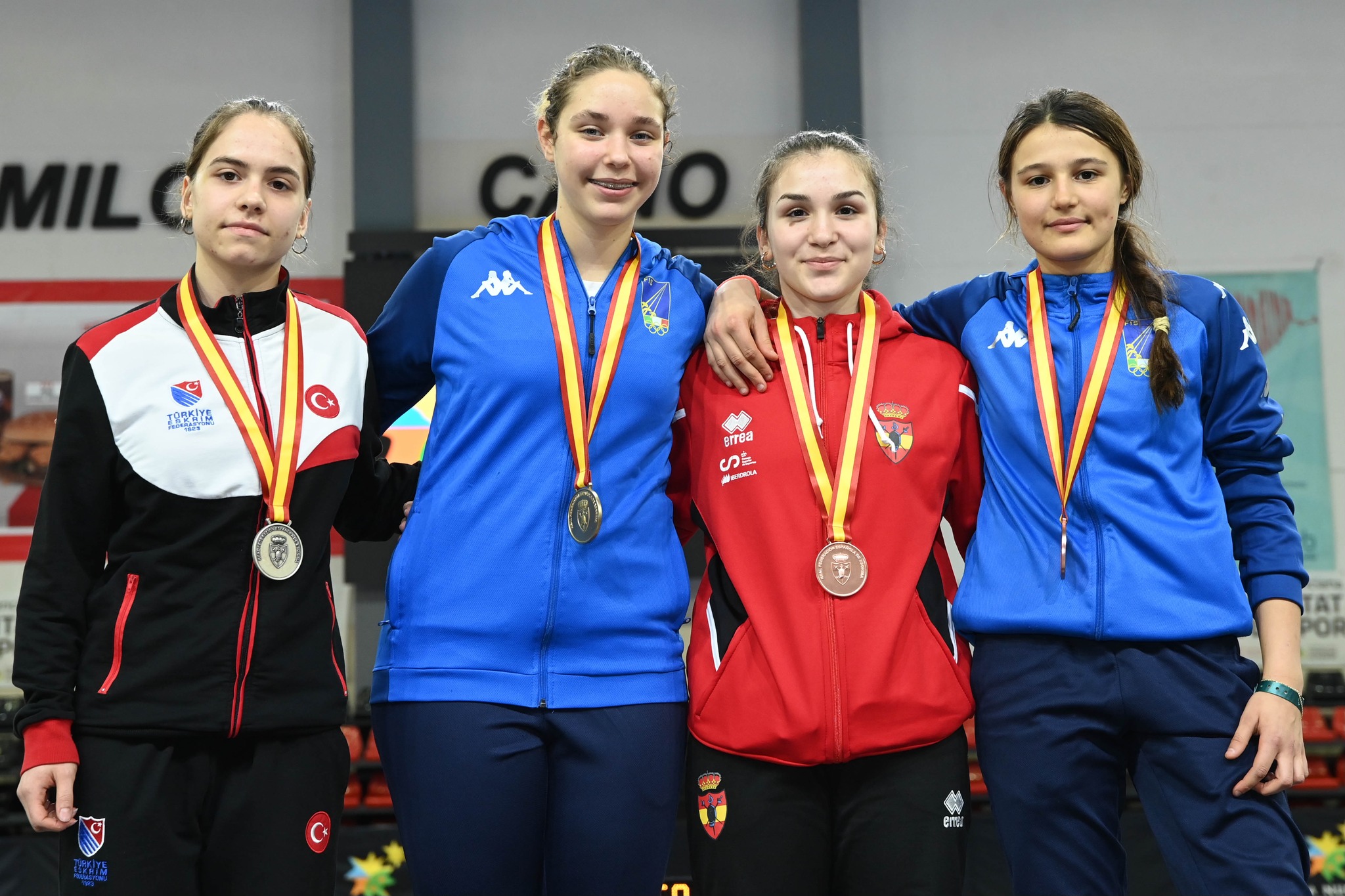 alara atmaca kursude3
