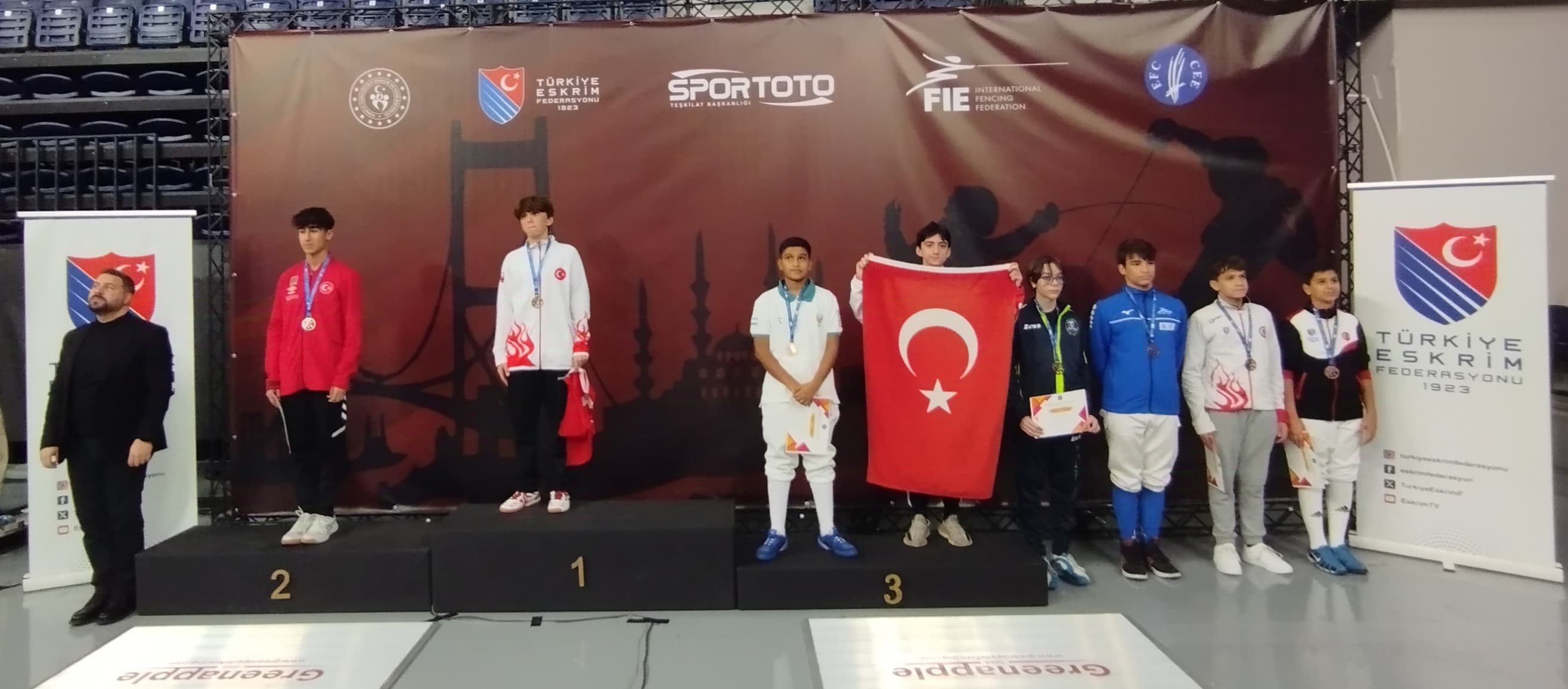 WhatsApp Image 2024-11-08 at 15.12.25