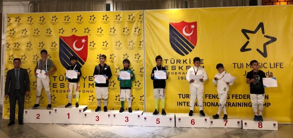 u10 erkek epe
