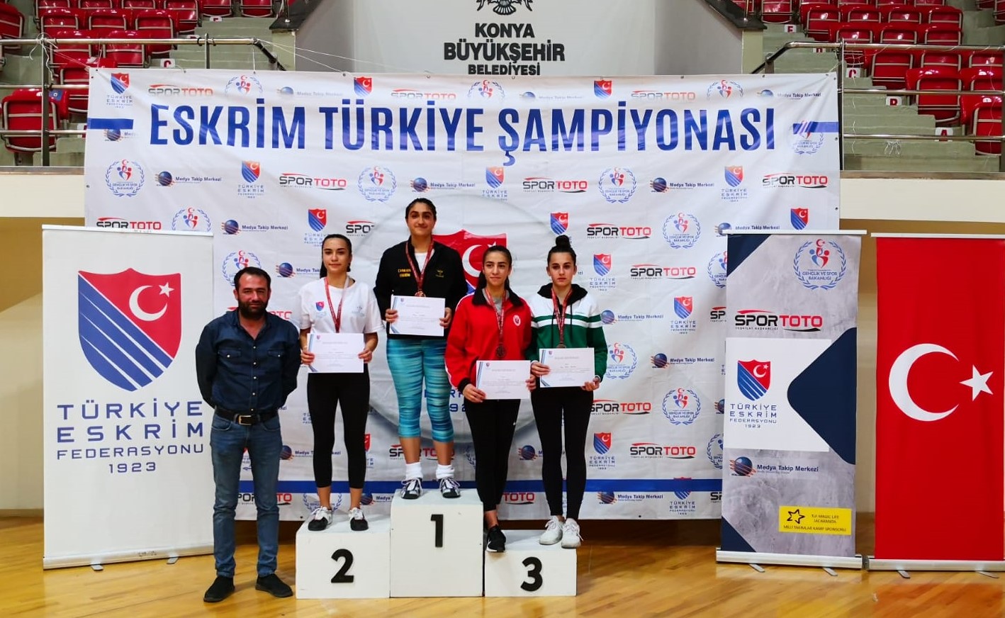 GENC kadinlar epe